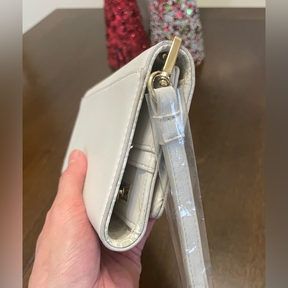 Swarovski Travel Wallet w/Wristlet Strap Winter White - Picture 10 of 11